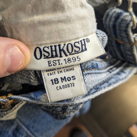 Retro Oshkosh Jumper - Picture 9 of 9
